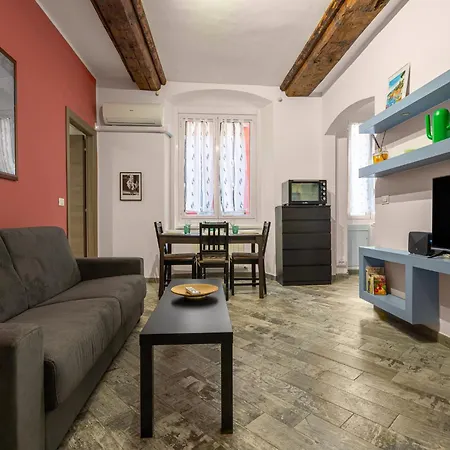 Rosa Homes The - 2 Rooms, Air Conditioning, Principe, Acquario, Porto Antico * Genua