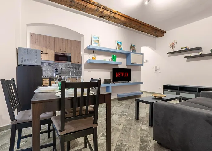 Rosa Homes The - 2 Rooms, Air Conditioning, Principe, Acquario, Porto Antico Apartmán *